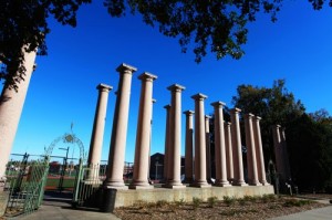 Old Iron Gates & Columns Old Iron Gates & Columns